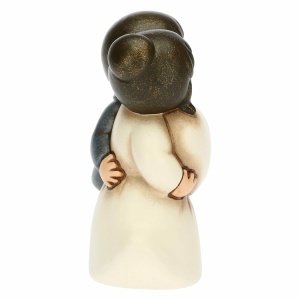 Coppia sposini abbracciati seduti piccoli - Thun - immagine 5