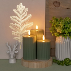 Set 3 Candela Cilindrica 3DF a Coste RIBBED ø7,5cm H10/12,5/15cm Cera Verde JADE Glossy 3D Wick Flame con Telecomanco 10F - Lotti