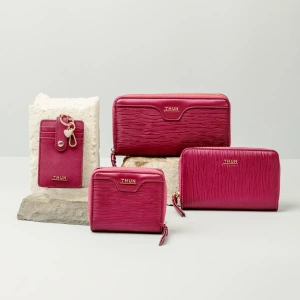 Porta Carte con Gancio in Ecopelle ciliegia - THUN - immagine 3